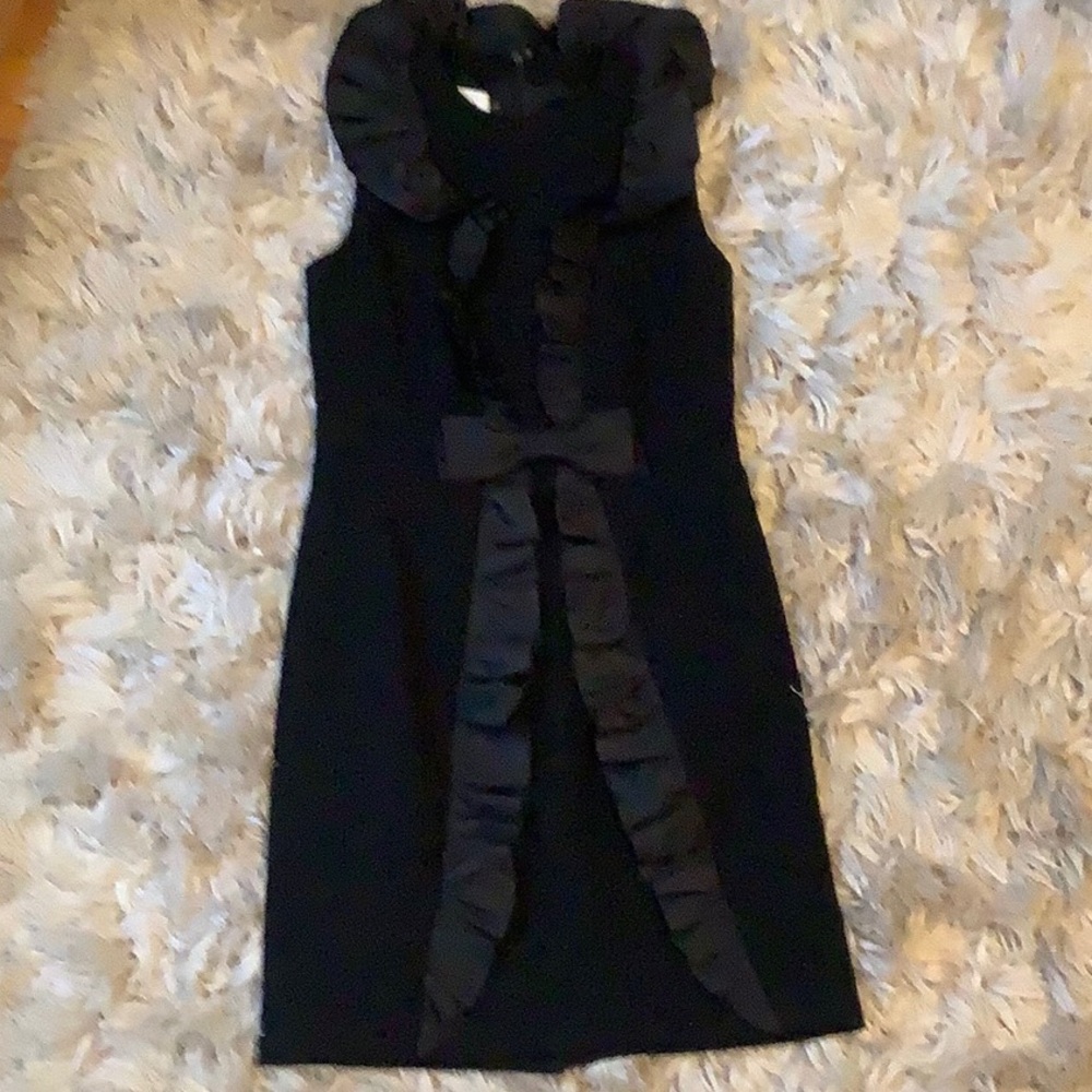 Ultimate Fanny Golightly black cocktail dress! Class and style.